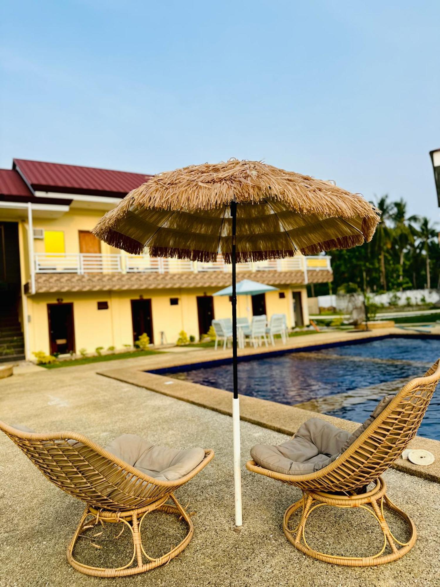 On Board Lifestyle Panglao Resort Екстер'єр фото