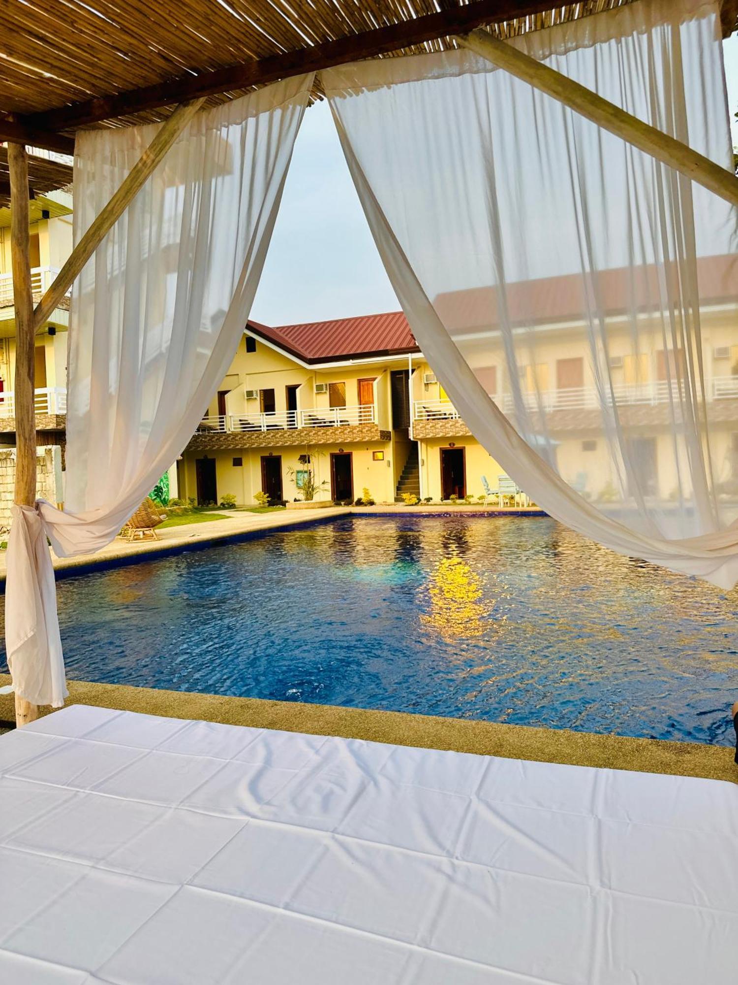 On Board Lifestyle Panglao Resort Екстер'єр фото
