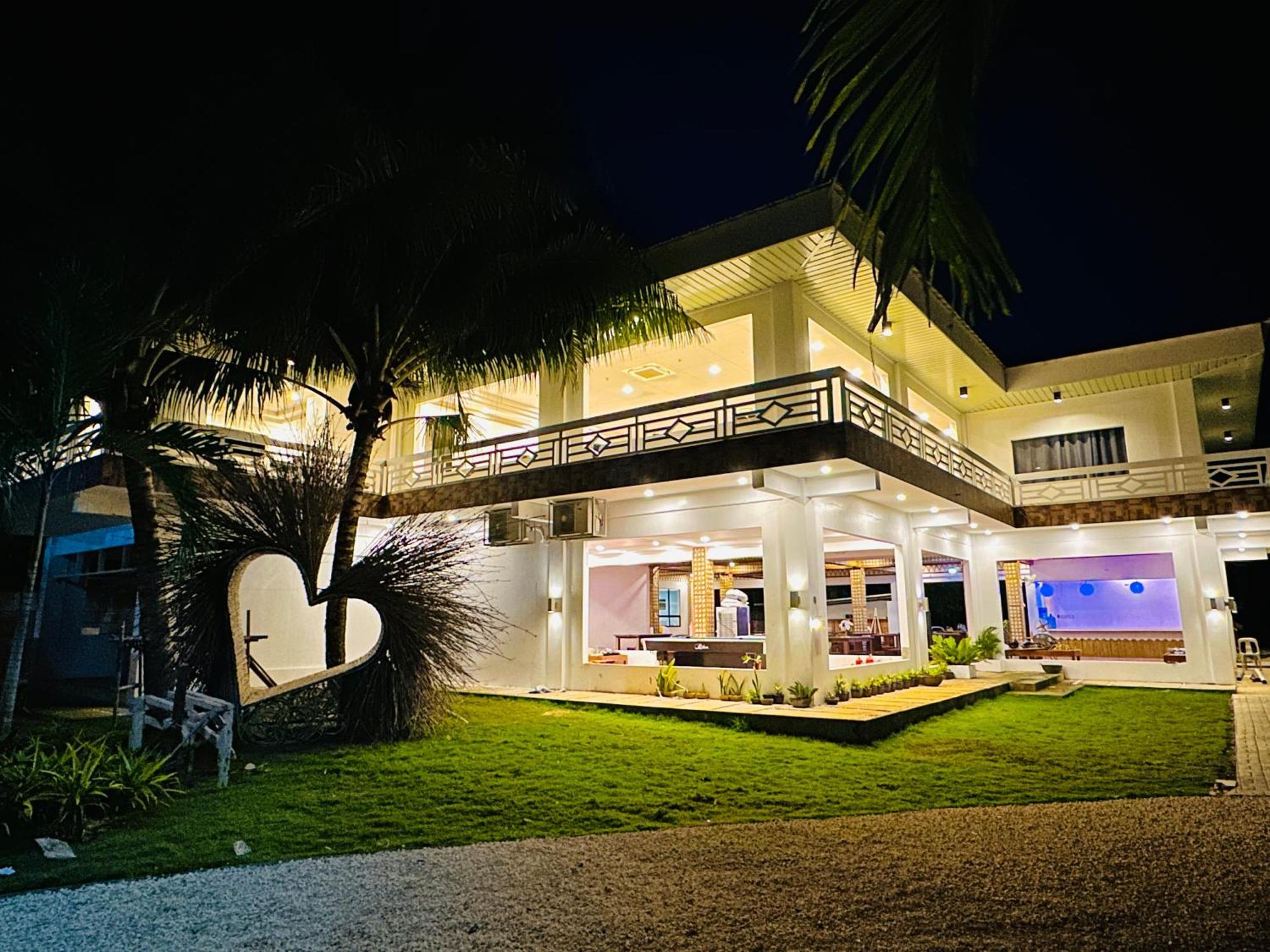 On Board Lifestyle Panglao Resort Екстер'єр фото