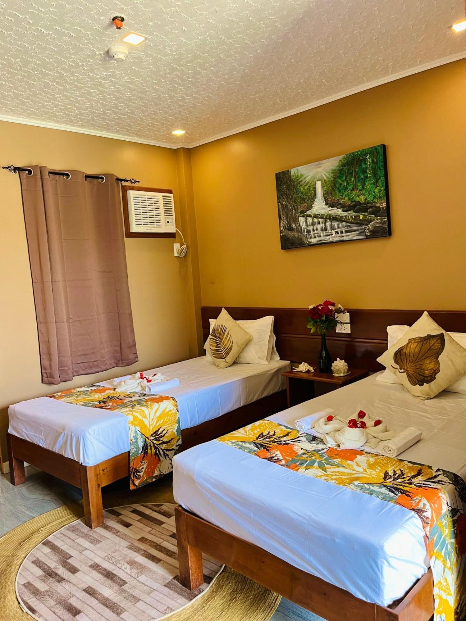 On Board Lifestyle Panglao Resort Екстер'єр фото