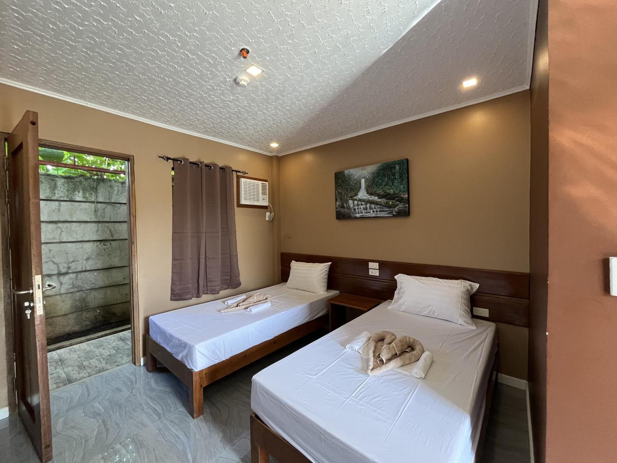 On Board Lifestyle Panglao Resort Екстер'єр фото