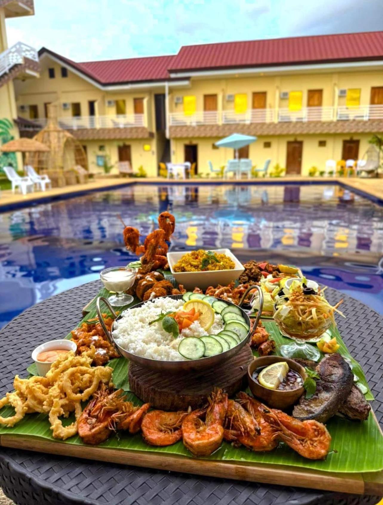 On Board Lifestyle Panglao Resort Екстер'єр фото